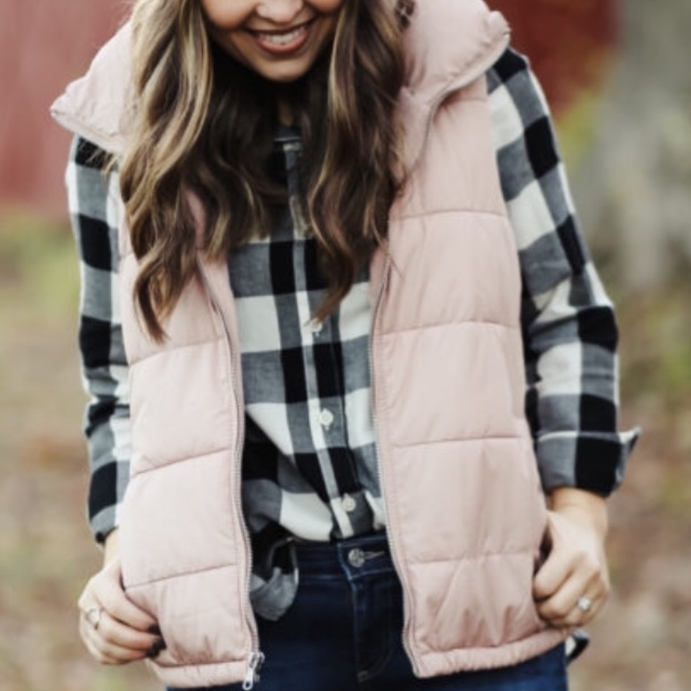 Old Navy Puffer Vest